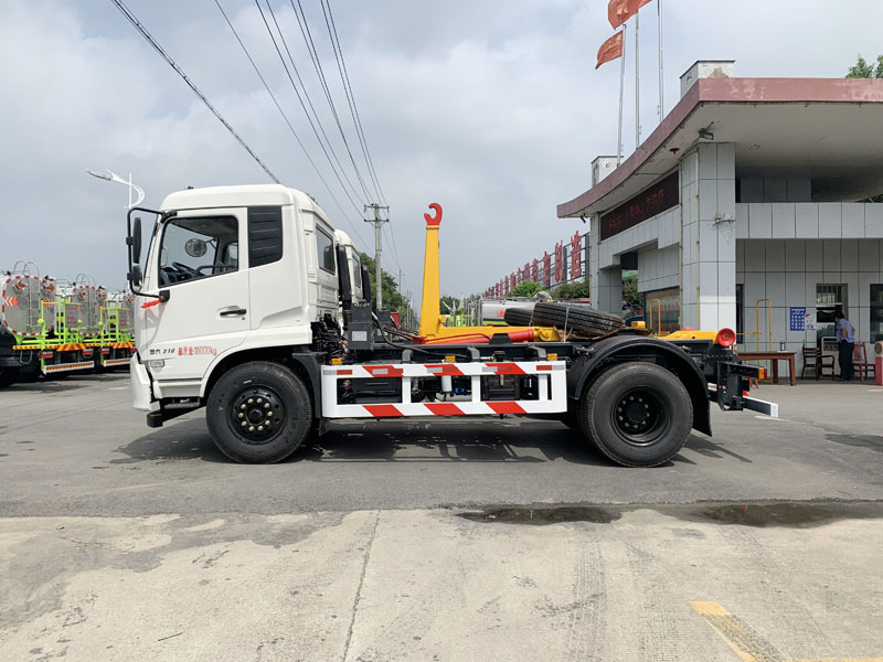 中潔牌XZL5182ZXX6型車(chē)廂可卸式垃圾車(chē)