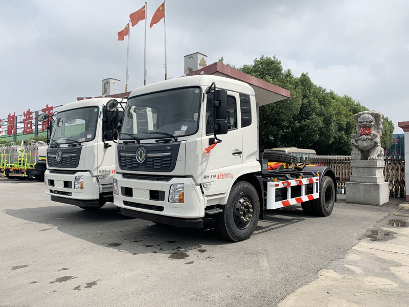 中潔牌XZL5182ZXX6型車(chē)廂可卸式垃圾車(chē)