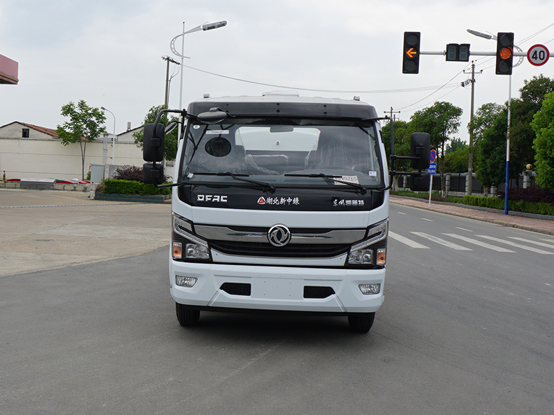 XZL5080TSDBEV型純電動防役消毒灑水車